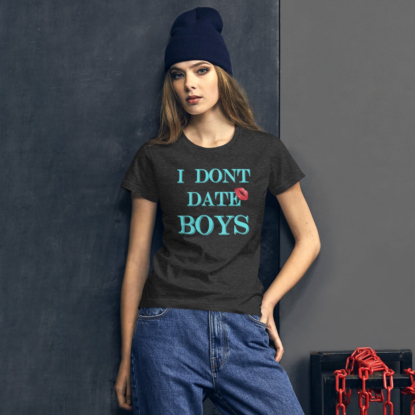 Women's short sleeve t-shirt Don't Date Boys