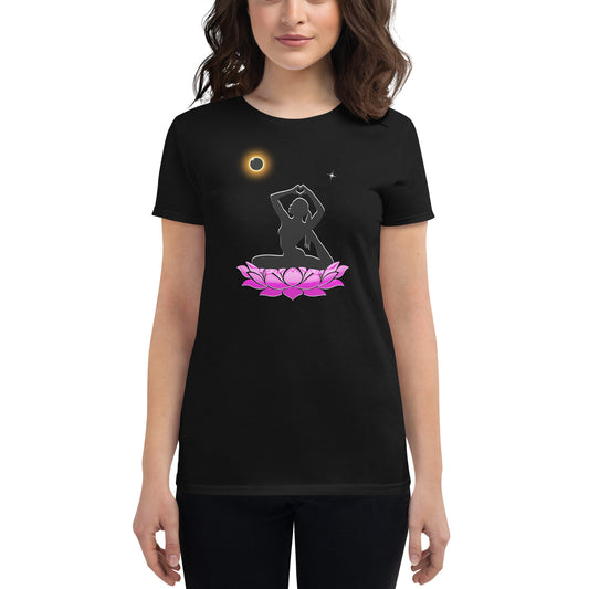 Yoga Energy Women's short sleeve t-shirt
